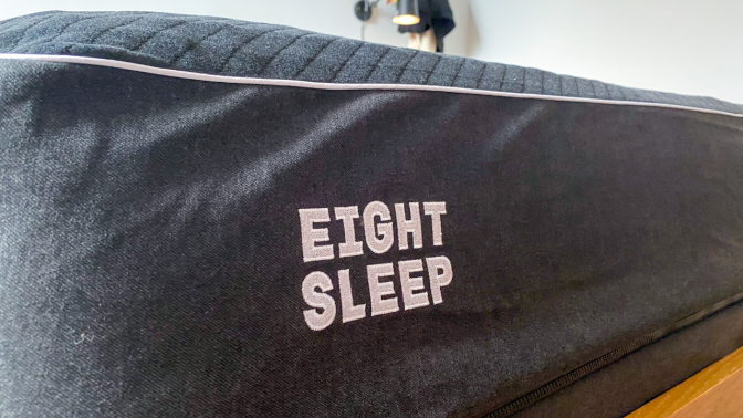 mattress cover with words "eight sleep" on it